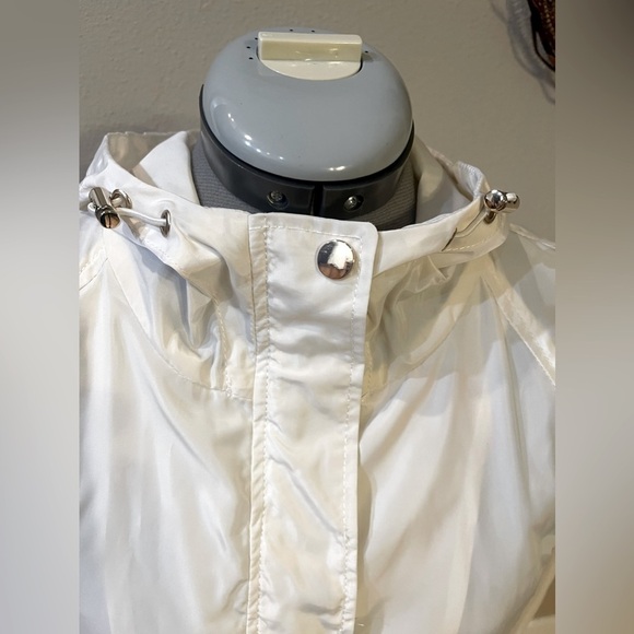 Ci Sono Jacket Size Medium Ivory Windbreaker Drawstring Waist 100% Polyester - Picture 5 of 10